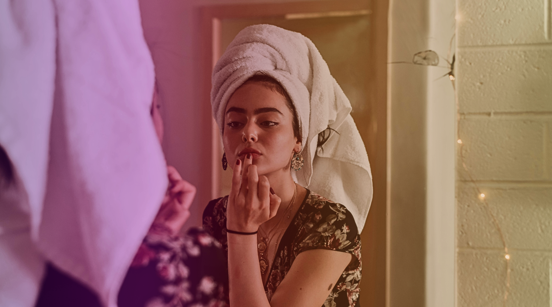 Breaking Free from Comparison: Cultivating Self-Worth in the Age of Social Media