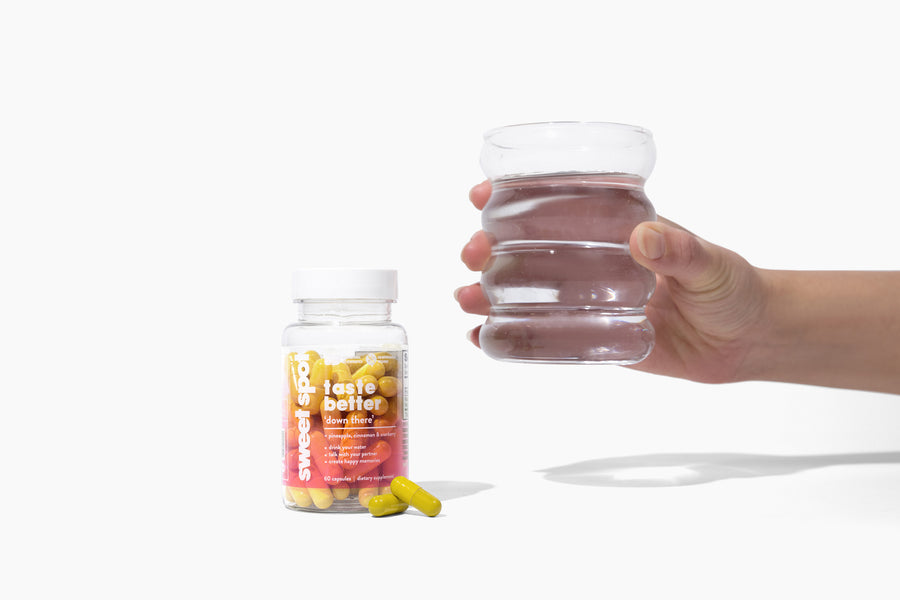 Women's pH balance daily supplement bottle with pineapple extract - 60 capsules